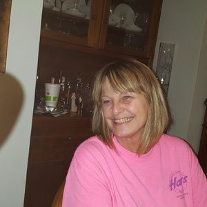 Meet your Posher, Loretta