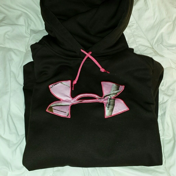 Underarmour Hoodie with Pink Realtree Camo