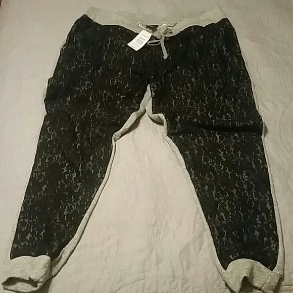 Torrid lace sweats size1