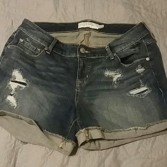 Torrid distressed Jean shorts