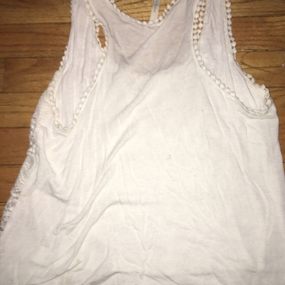 Lace tank - Picture 2 of 2