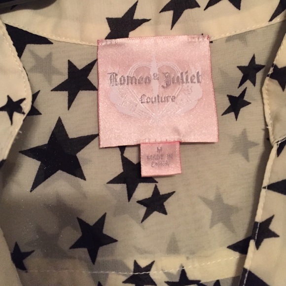 Romeo & Juliet Couture Button down - Picture 2 of 2