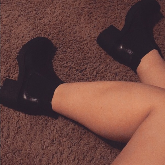 steve madden chunky ankle boots