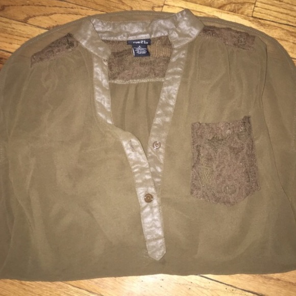 Green and brown blouse - Picture 5 of 6