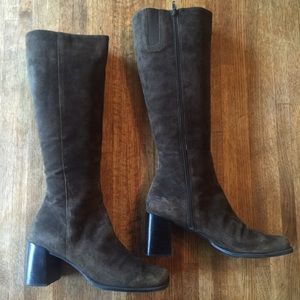 Chocolate brown suede boots