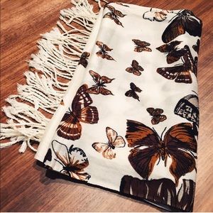 scarf with butterflies pattern.
