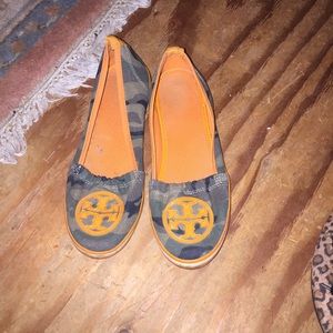 Tory burch canvas flats