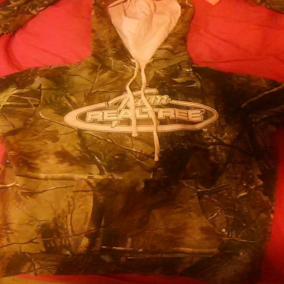 Real tree camo hoodie