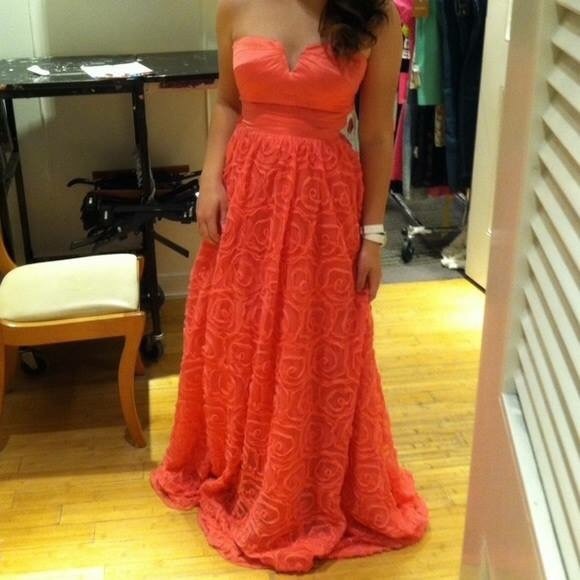 Coral Prom dress