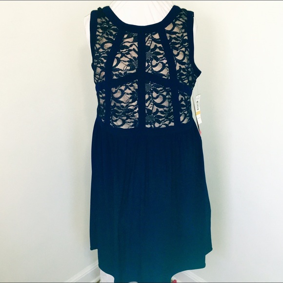 Cocktail dress 16w NWT navy and nude lace sparkle