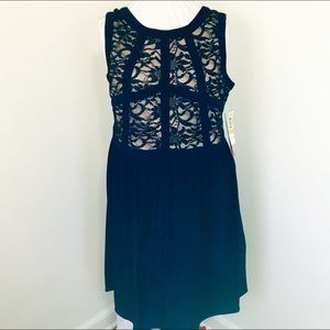 Cocktail dress 16w NWT navy and nude lace sparkle