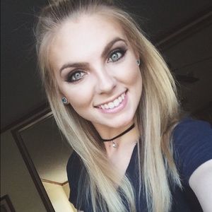 Meet your Posher, Samantha