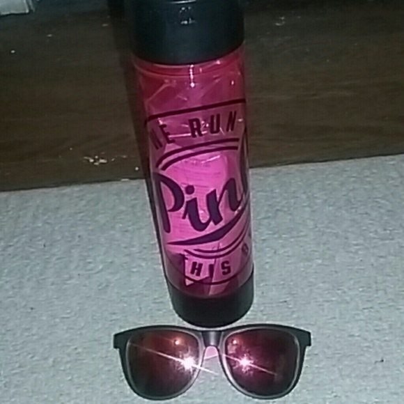Pink water Bootle an sunglasses