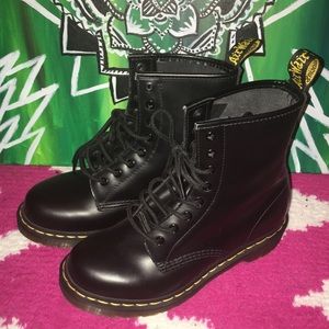 Black Dr. Marten's boots NEVER WORN