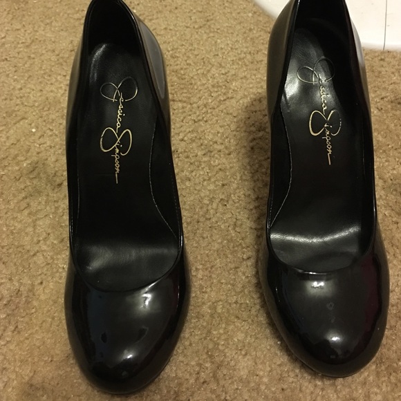 Jessica Simpson heels