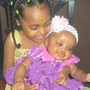 Meet your Posher, Etsegenet