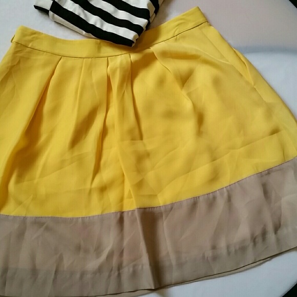 J. Crew Dresses & Skirts - J. CREW MINI SKIRT