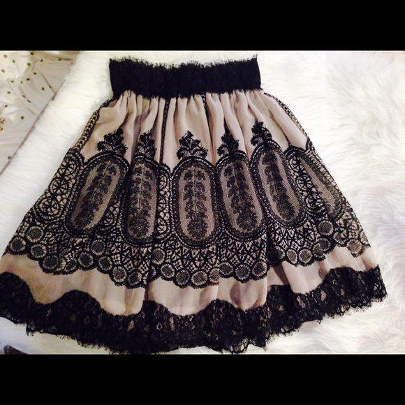 Unique Pattern Skirt