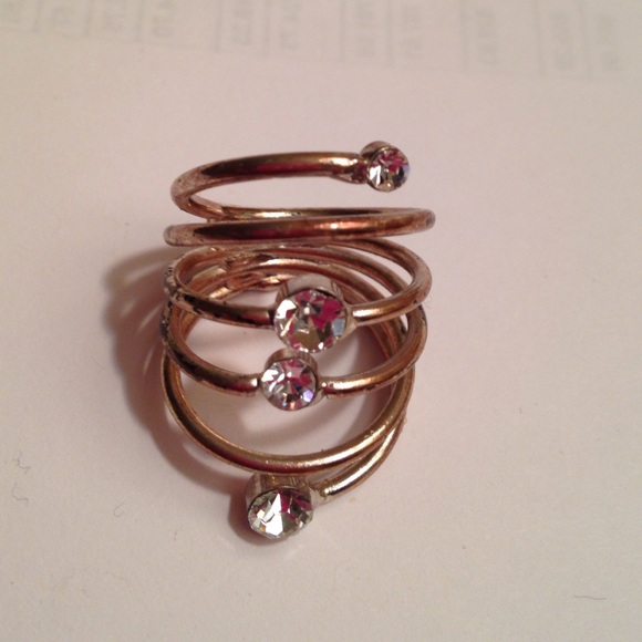 Jewlery - Picture 2 of 3