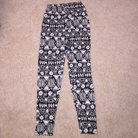 Tribal Pattern Leggings