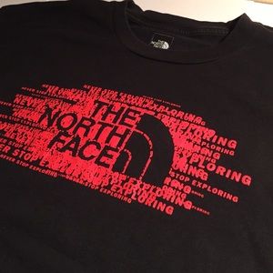 Men's North Face T-Shirt Size Large