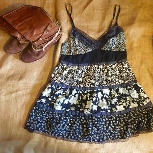 Santiki black and white top.