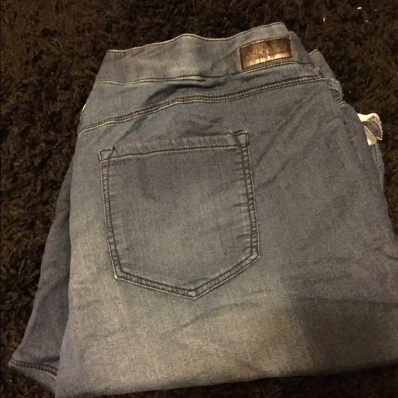 sound style jean shorts