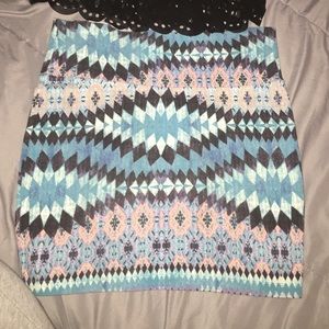 Printed pencil skirt