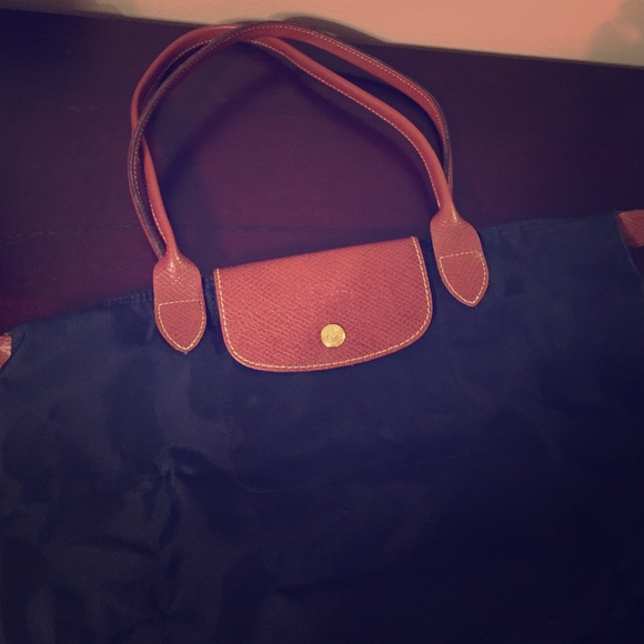Longchamp Medium Handbag in Navy