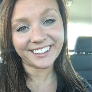 Meet your Posher, Bryana