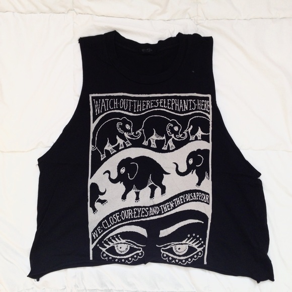 Brandy Melville "Watch Out There's Elephants" tank
