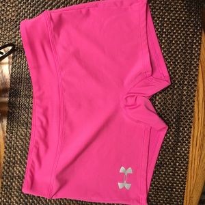 Youth heat gear UA volleyball shorts.