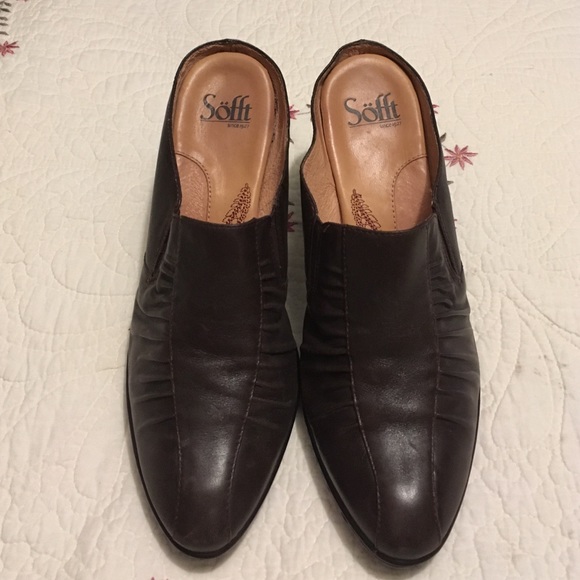 Brown Sofft leather heels
