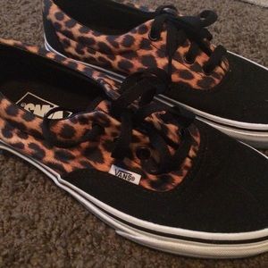 Leopard Vans