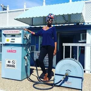 Meet your Posher, Karine