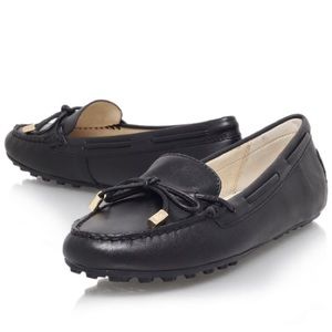 Michael Kors sz 10 black loafers