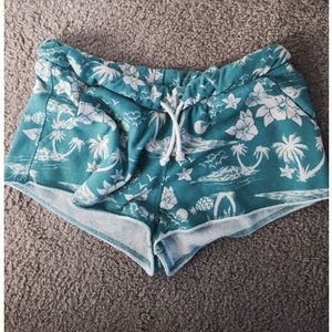 Beachy Shorts