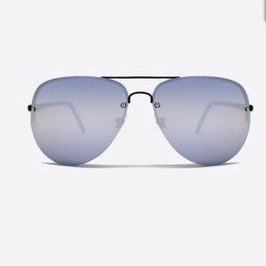 Quay Australia x Amanda Steele Muse