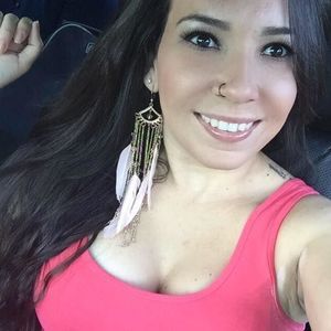 Meet your Posher, Angelina