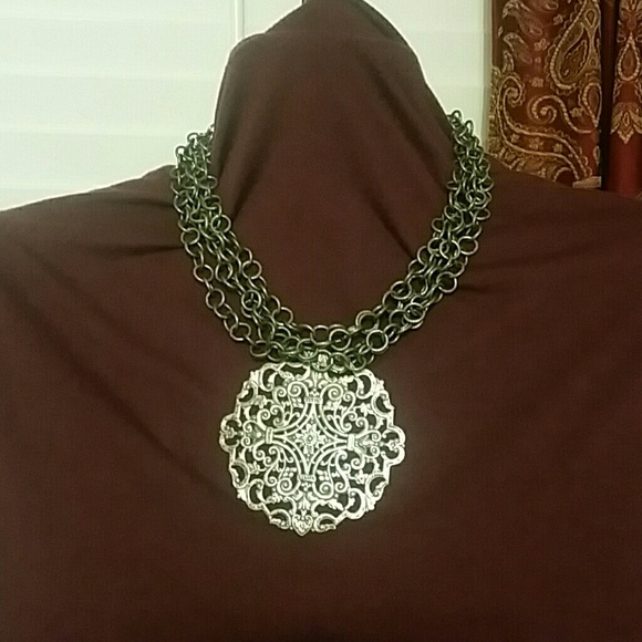 Necklace - Picture 2 of 2
