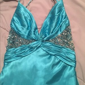 Faviana tea prom dress size two