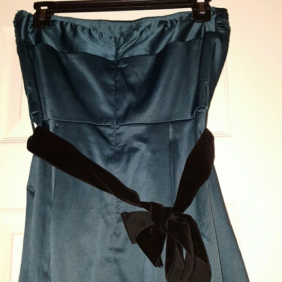 Cocktail dress - Picture 2 of 2