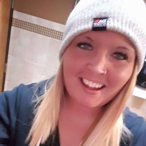 Meet your Posher, Lacey