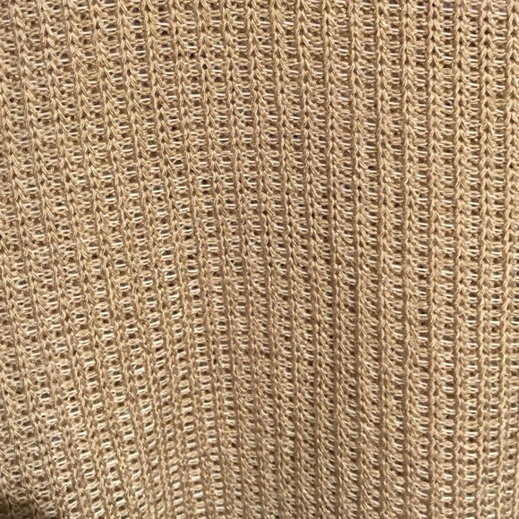 Beautiful Summer top - Picture 3 of 4