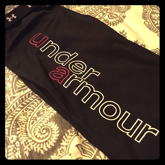 Drawstring Under Armour running pants