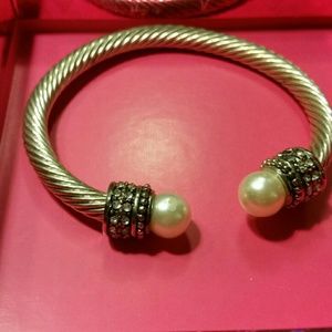 Sterling Silver & Pearl Bracelet