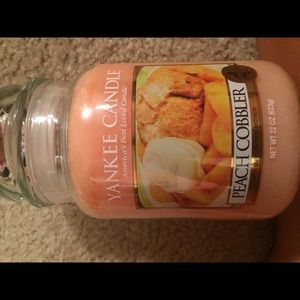 Yankee Candle- peach cobbler