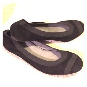 Stuart Weitzman black flats