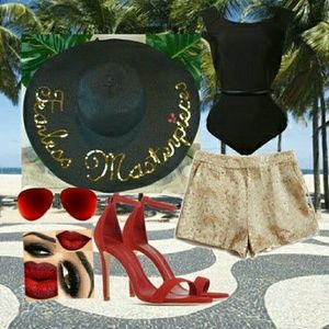 Custom floppy beach hat