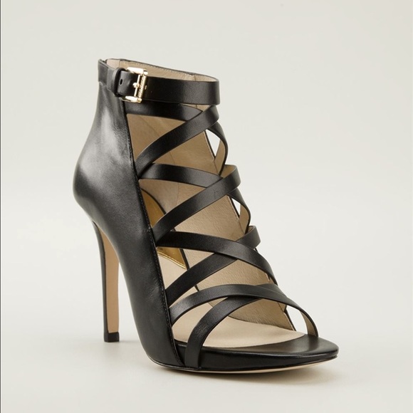 Michael Kors Thedores back zip heels SZ 8.5